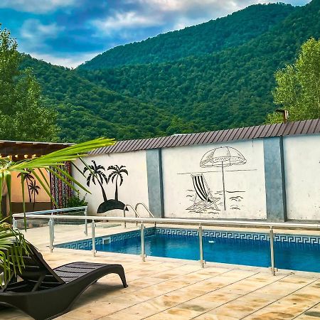 Qafqaz Family Chalet Villa Gabala Esterno foto